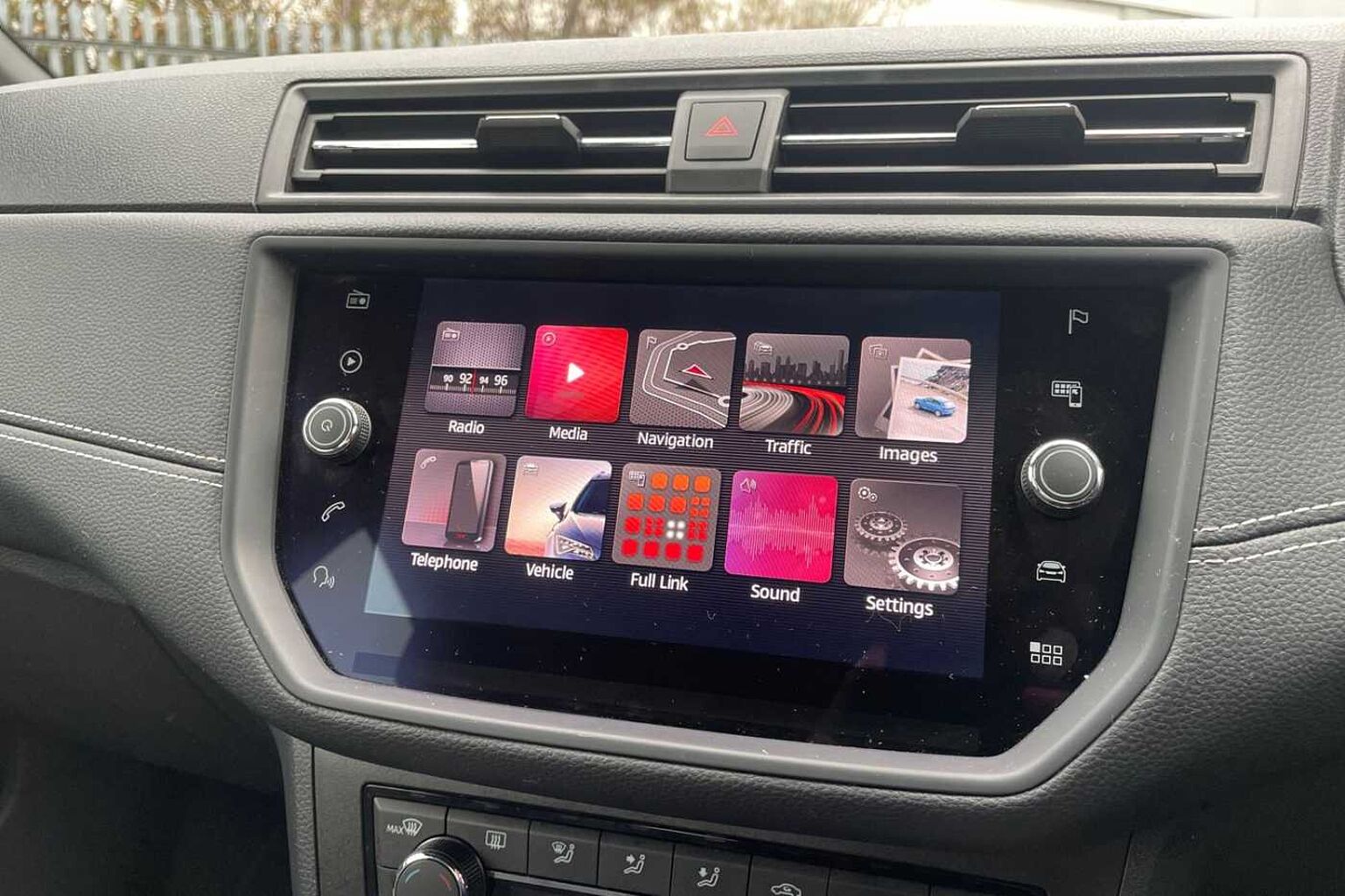 SEAT Arona 1.0 TSI (115ps) XCELLENCE Lux SUV