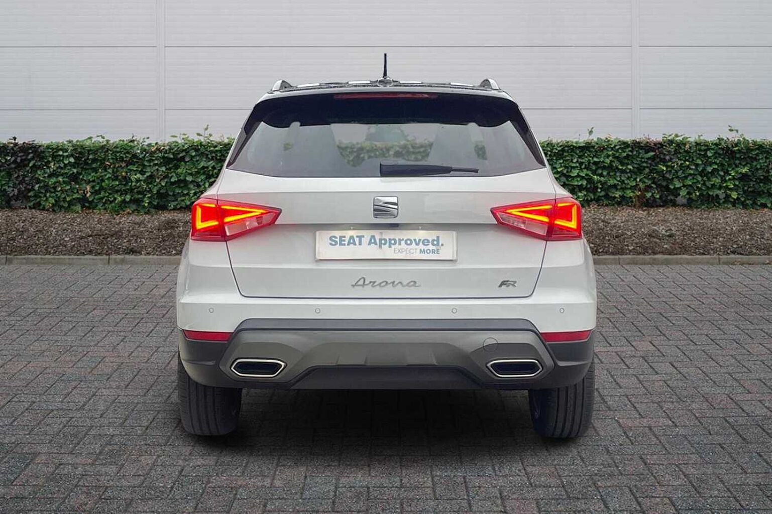 SEAT Arona 1.0 TSI 115 FR Black Edition 5dr DSG