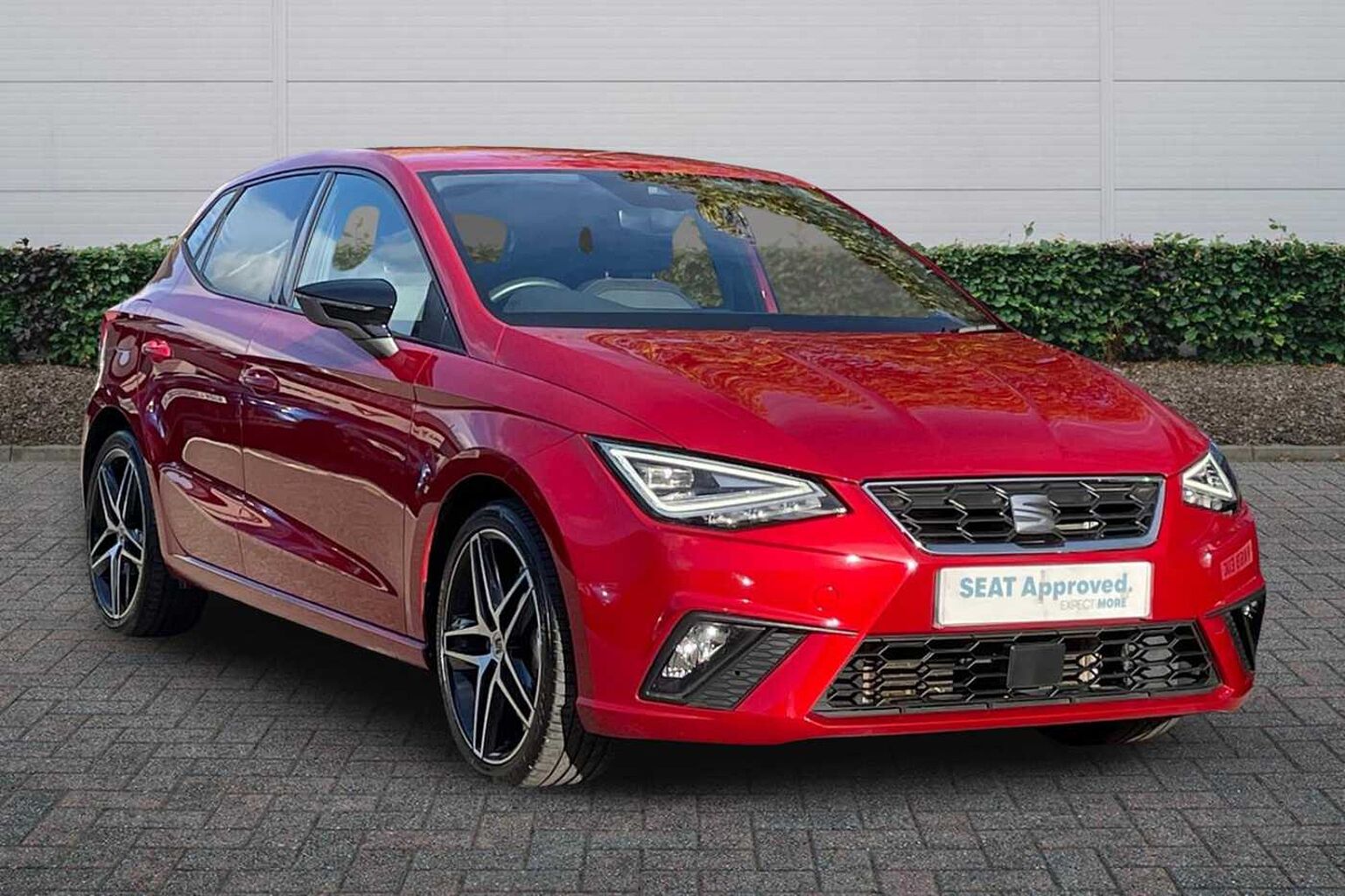 SEAT Ibiza 1.0 TSI 95 FR Edition 5dr*Performance alloys*