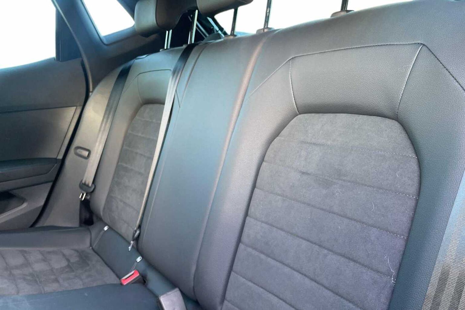 SEAT Ibiza 1.0 TSI 110 FR Sport 5dr*Performance alloys*