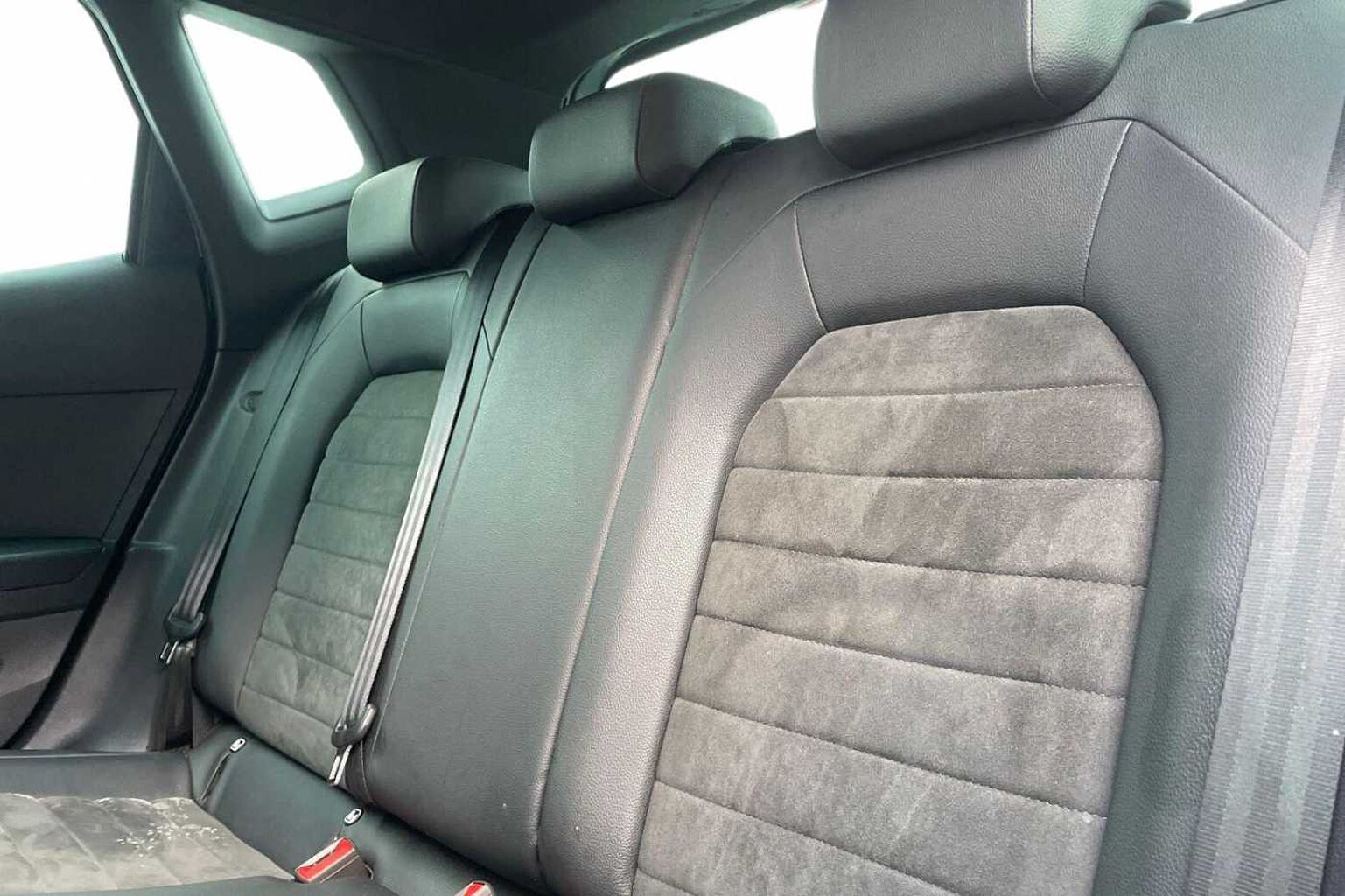 SEAT Arona 1.0 TSI 110 FR Sport 5dr DSG*Performance alloys, Heated seats*