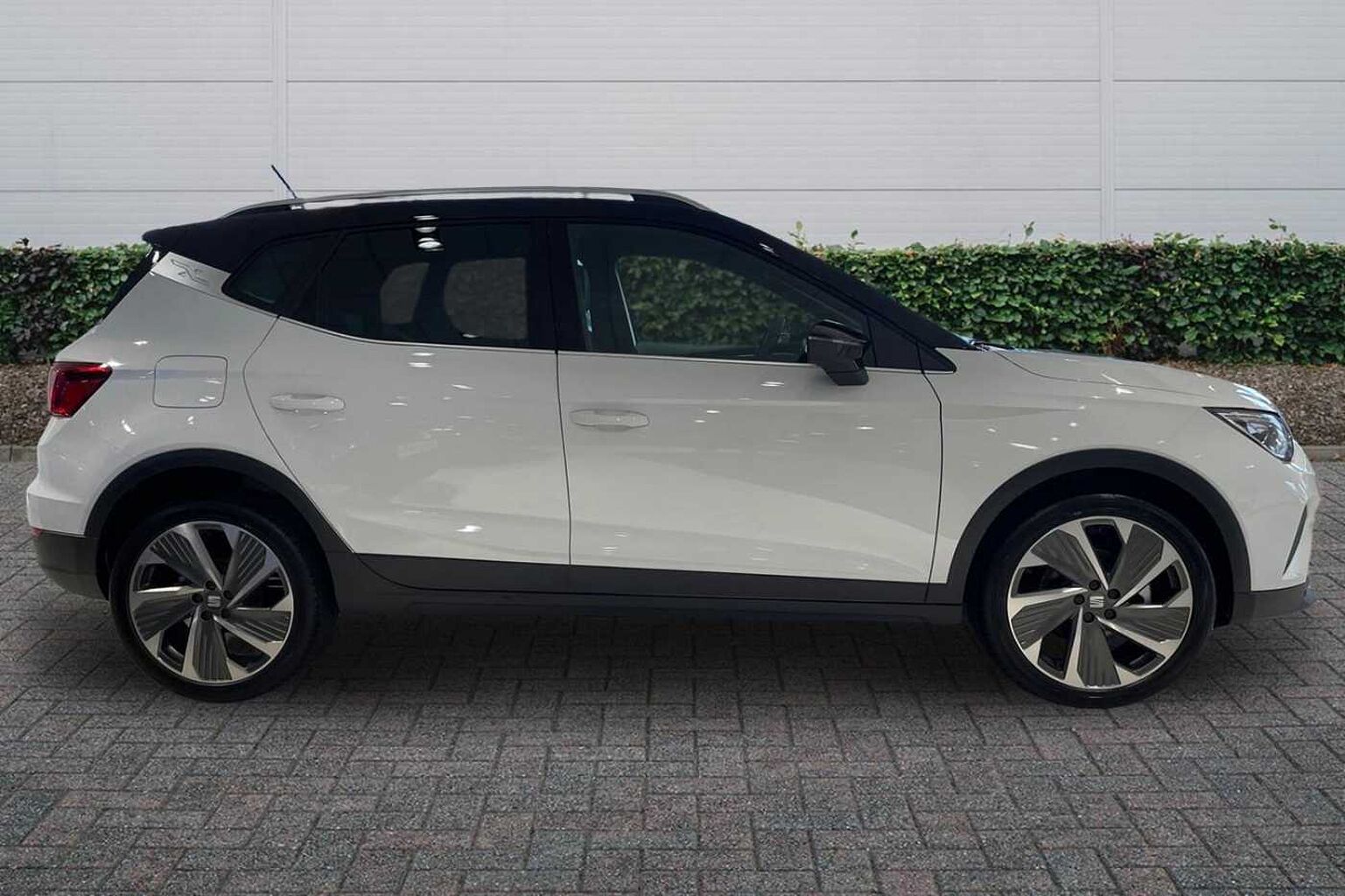 SEAT Arona 1.0 TSI 115 FR Sport 5dr*heated seats, Performance alloys, DELIVERY MILES*