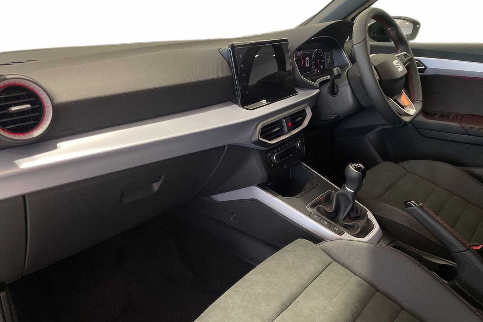 SEAT Arona 1.0 TSI 115 FR Sport 5dr*heated seats, Performance alloys, DELIVERY MILES*