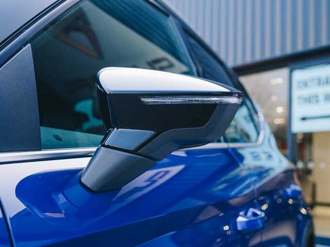 SEAT Arona 1.0 TSI (115ps) FR Sport SUV*PERFORMANCE ALLOYS, HEATED SEATS*